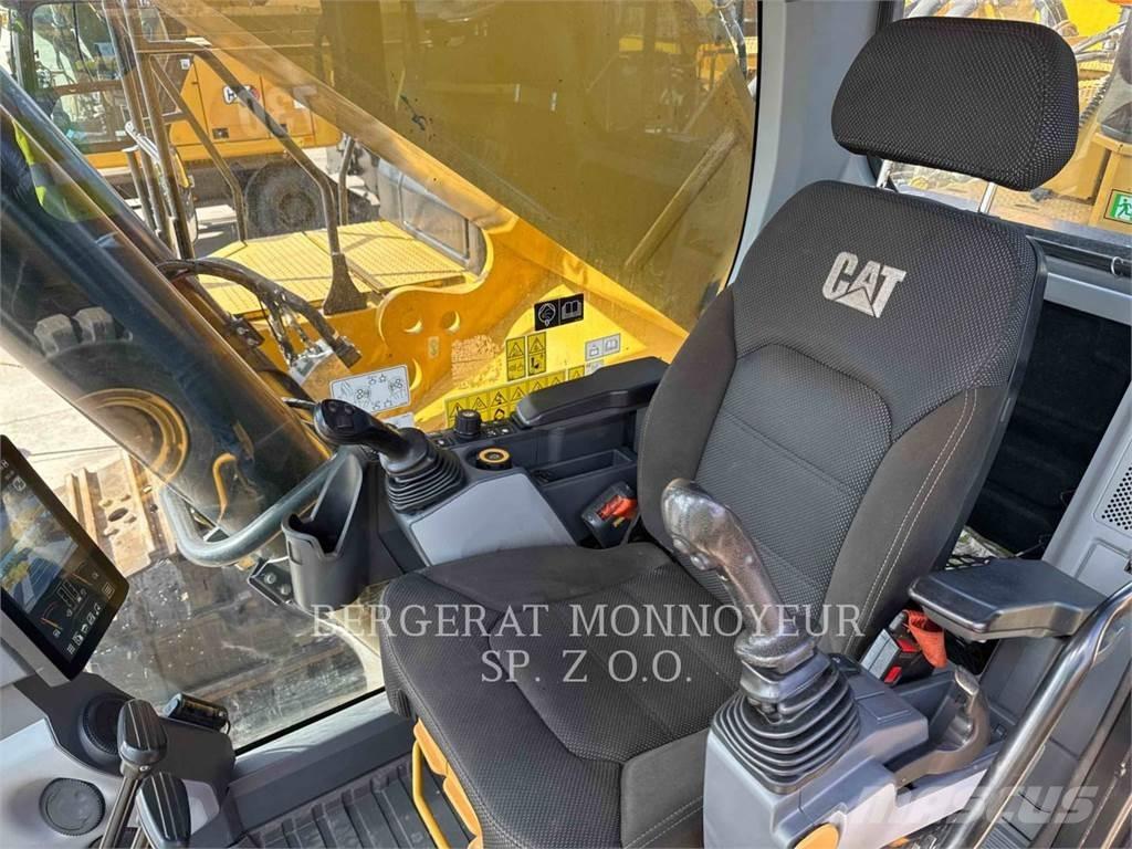 CAT 374 Εκσκαφείς με ερπύστριες