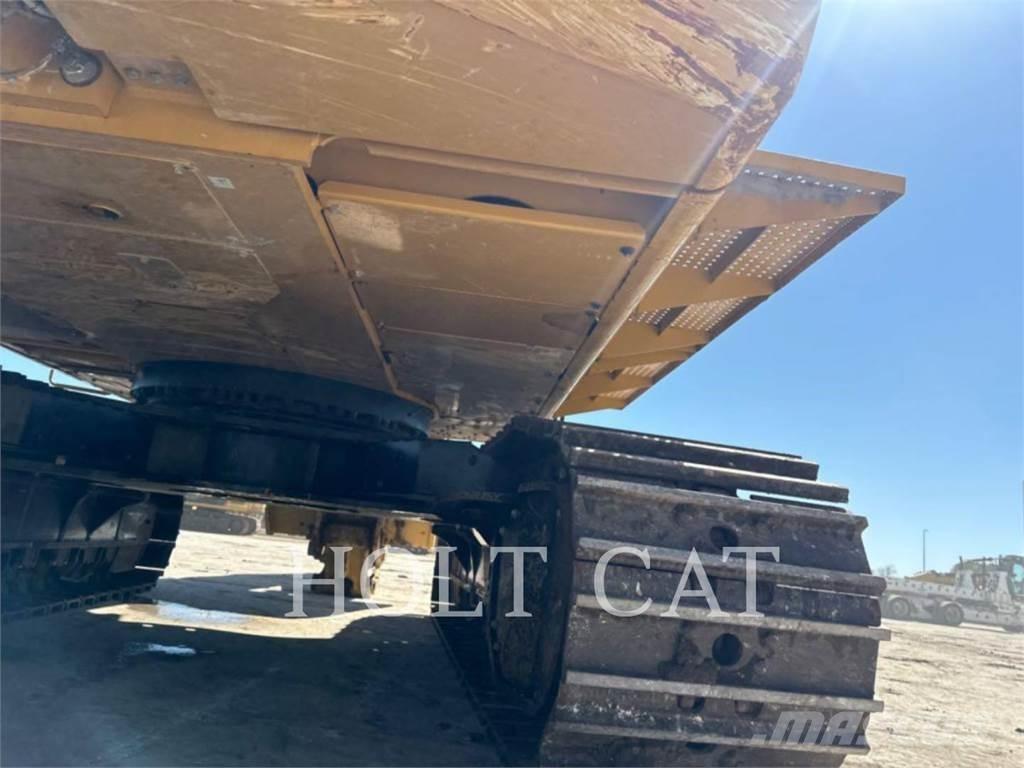 CAT 374 Εκσκαφείς με ερπύστριες