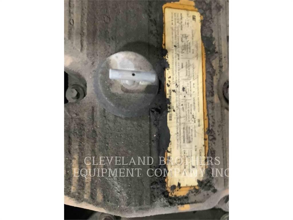 CAT 374DL Εκσκαφείς με ερπύστριες