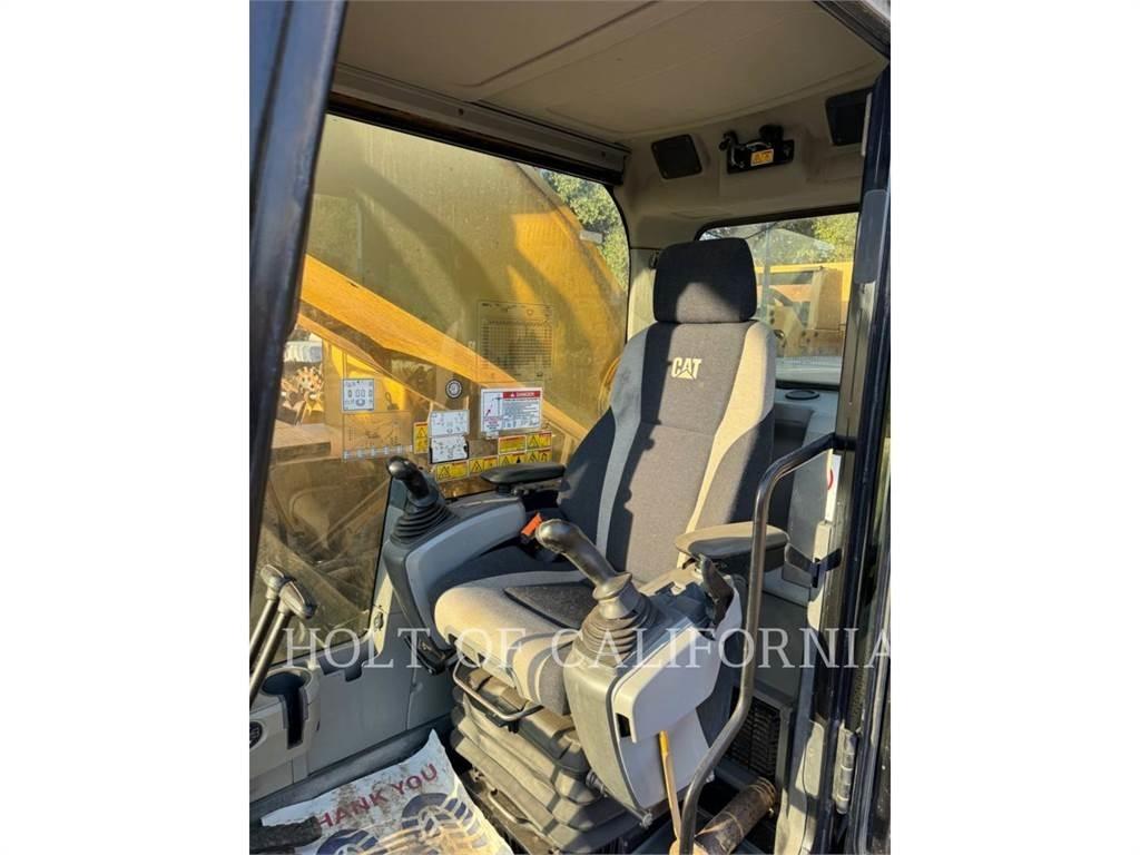 CAT 390FL Εκσκαφείς με ερπύστριες