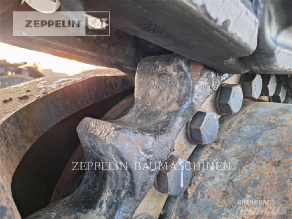 CAT 390FL Εκσκαφείς με ερπύστριες