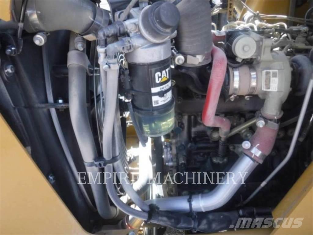 CAT 415IL Φορτωτές με λάστιχα (Τροχοφόροι)