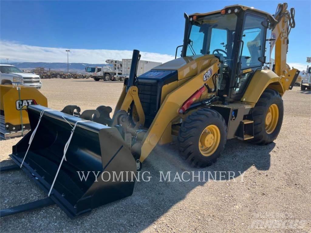 CAT 420 Εκσκαφείς Φορτωτές τύπου JCB