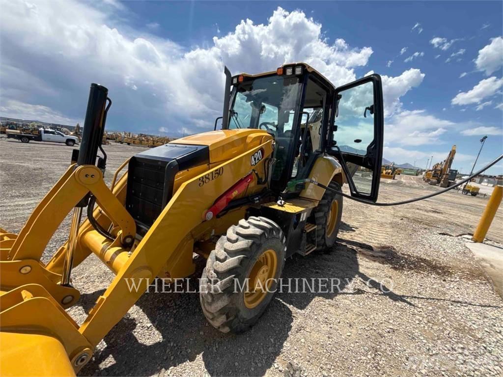 CAT 420 Εκσκαφείς Φορτωτές τύπου JCB