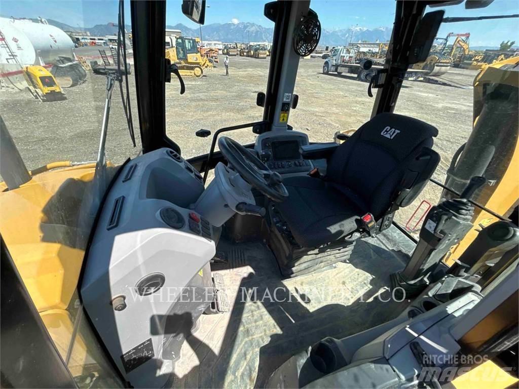 CAT 420 Εκσκαφείς Φορτωτές τύπου JCB