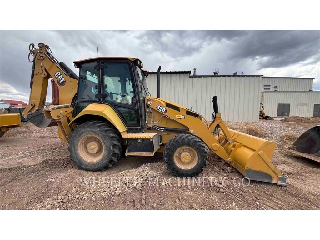 CAT 420 Εκσκαφείς Φορτωτές τύπου JCB