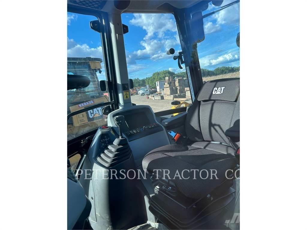 CAT 420 Εκσκαφείς Φορτωτές τύπου JCB