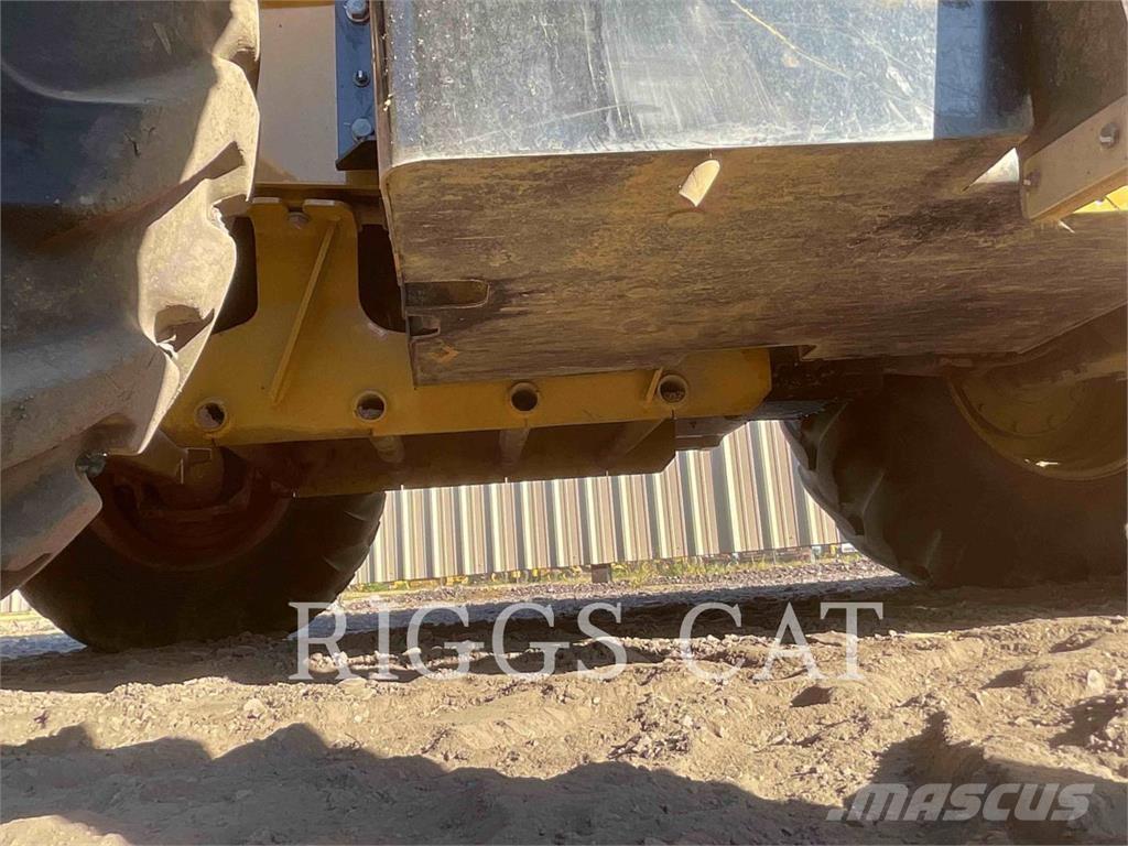 CAT 420 4AEM Εκσκαφείς Φορτωτές τύπου JCB