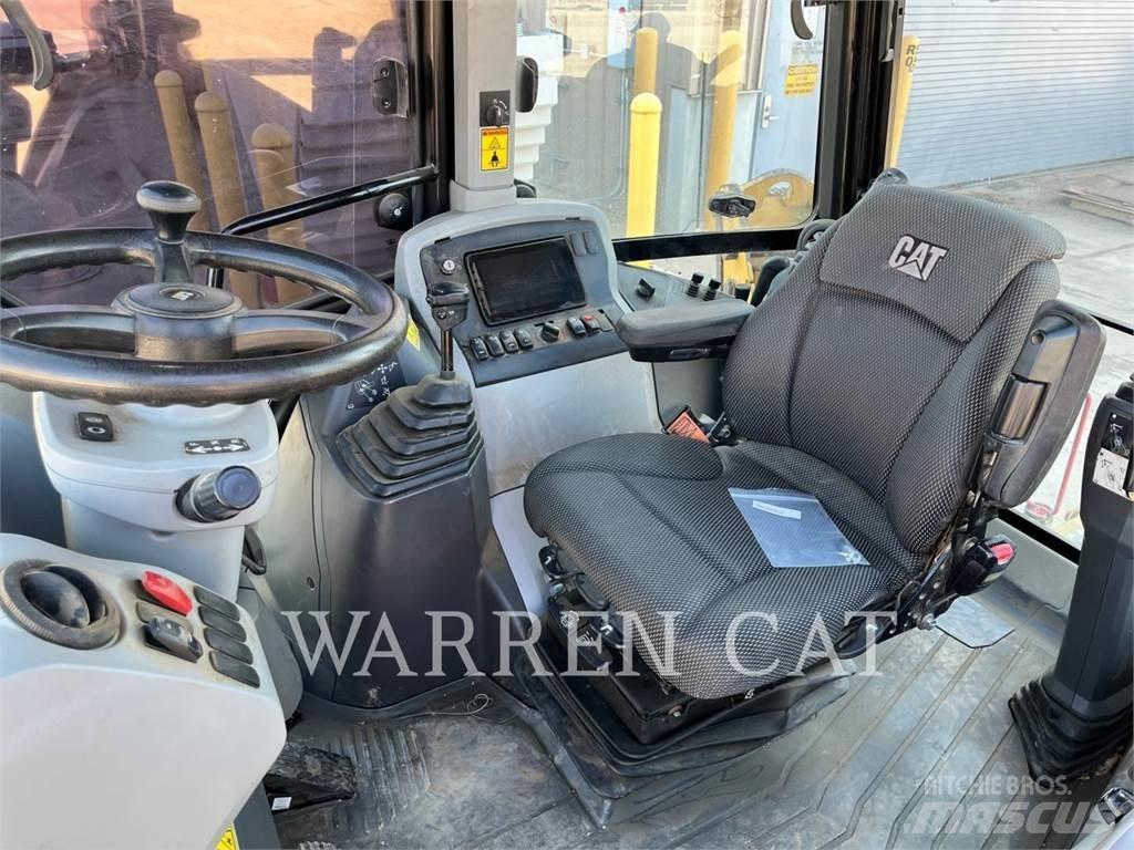CAT 420 AE4 Εκσκαφείς Φορτωτές τύπου JCB