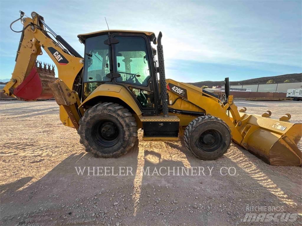 CAT 420F2 Εκσκαφείς Φορτωτές τύπου JCB