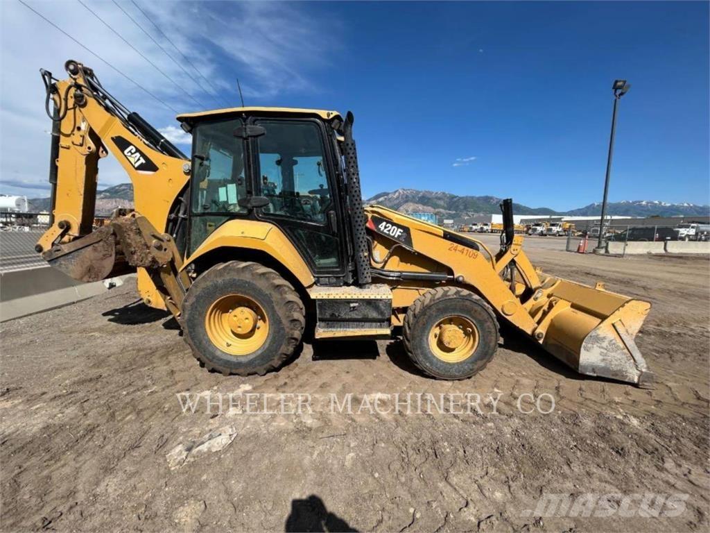 CAT 420F2 Εκσκαφείς Φορτωτές τύπου JCB