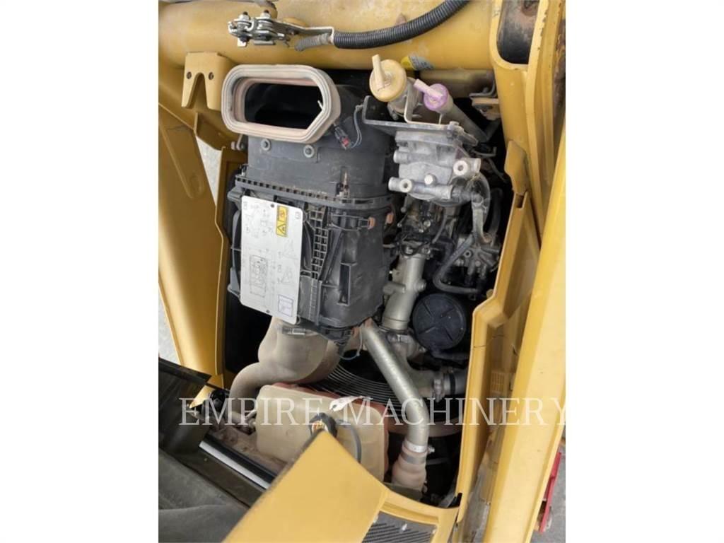 CAT 420F2 4EO Εκσκαφείς Φορτωτές τύπου JCB