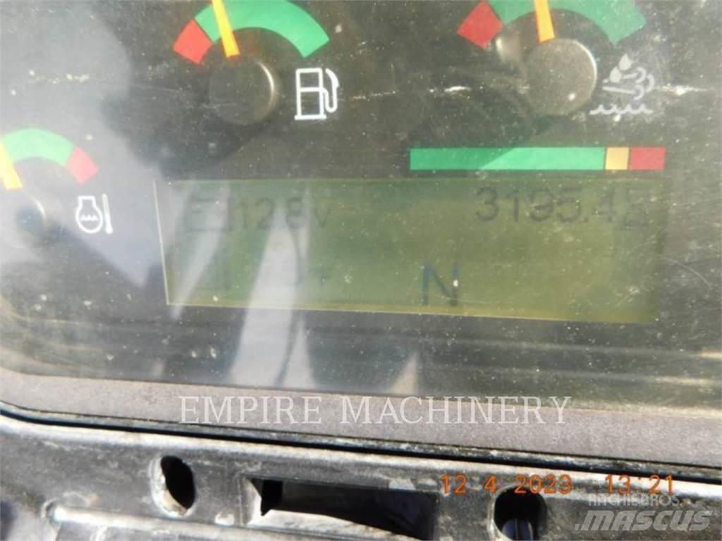 CAT 420F2 4EO Εκσκαφείς Φορτωτές τύπου JCB