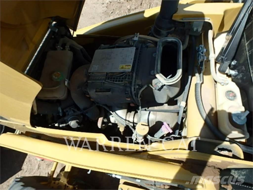 CAT 420XE AE4T Εκσκαφείς Φορτωτές τύπου JCB