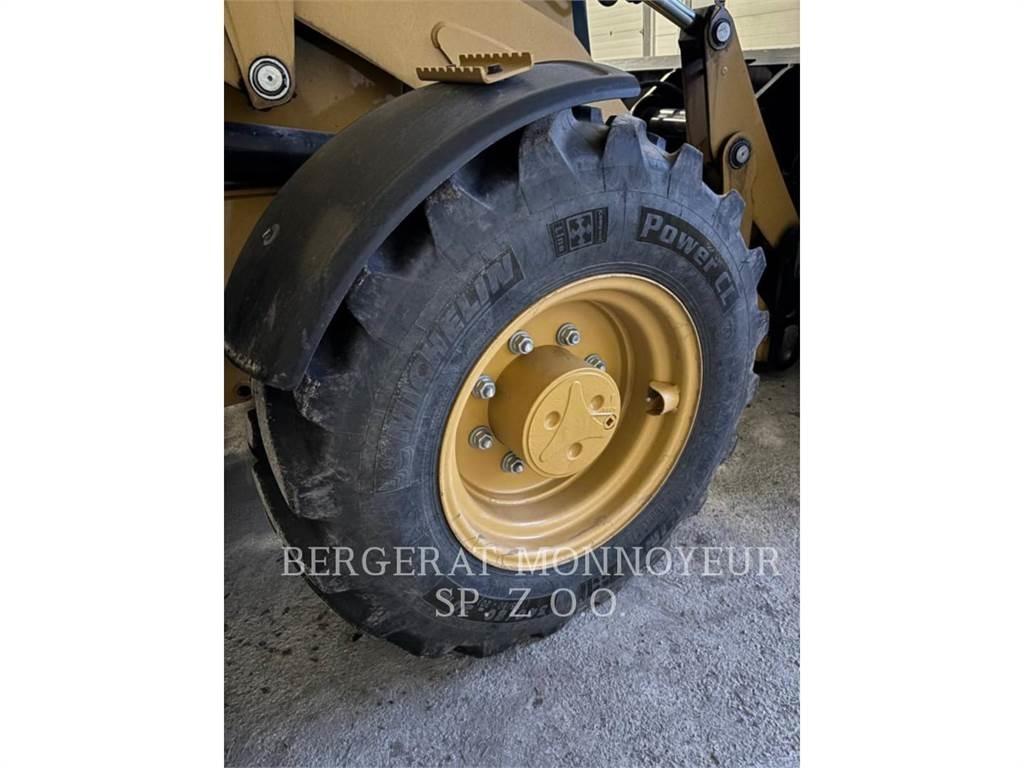 CAT 432 Εκσκαφείς Φορτωτές τύπου JCB