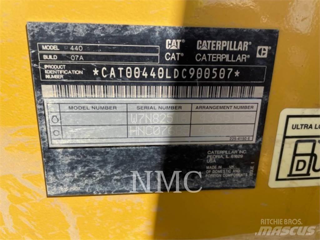 CAT 440 Εκσκαφείς Φορτωτές τύπου JCB