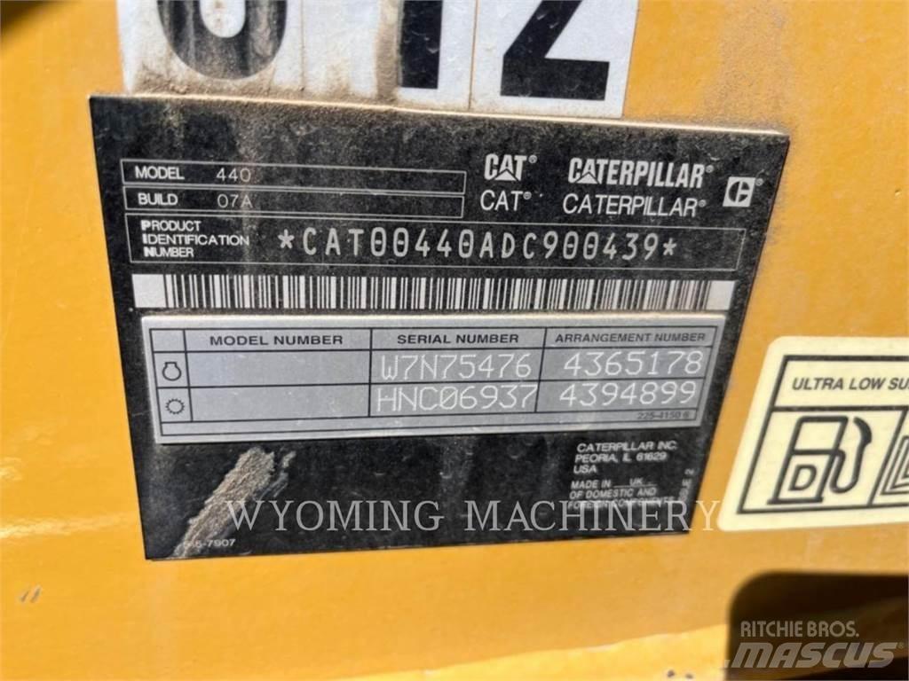 CAT 440 Εκσκαφείς Φορτωτές τύπου JCB