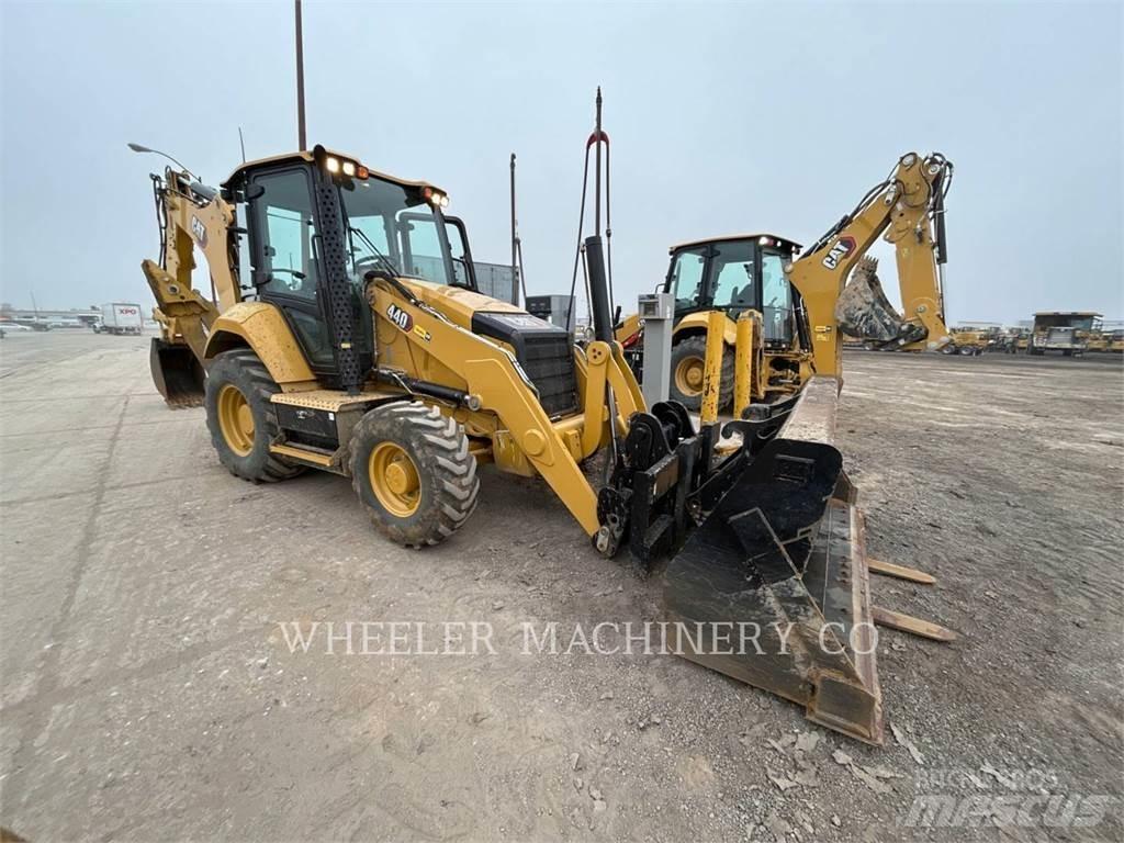 CAT 440 IT Εκσκαφείς Φορτωτές τύπου JCB