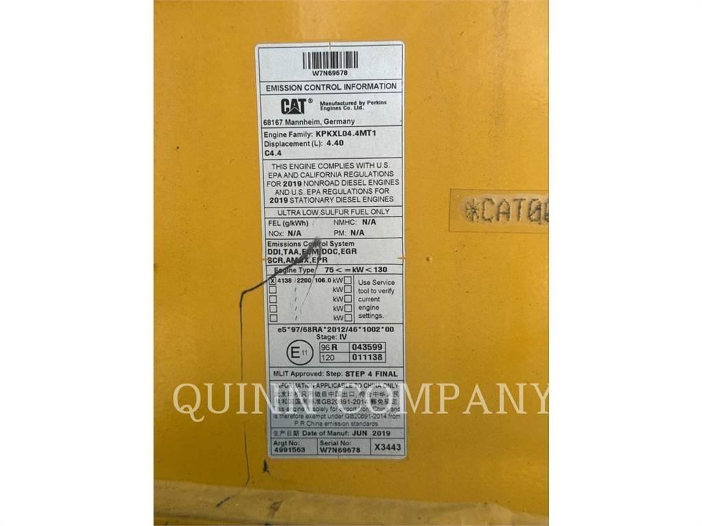 CAT 450 Εκσκαφείς Φορτωτές τύπου JCB