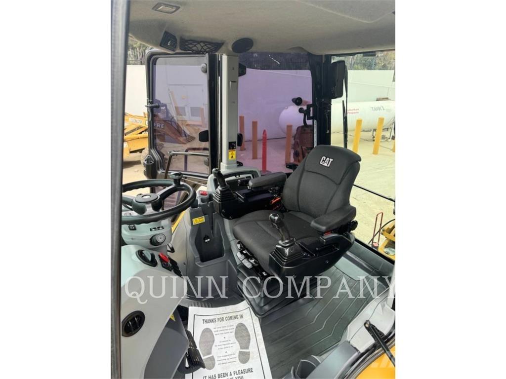 CAT 450 Εκσκαφείς Φορτωτές τύπου JCB