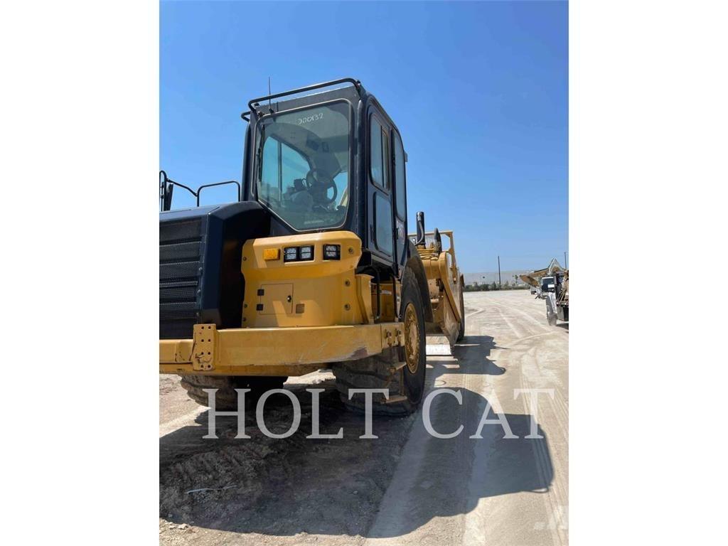 CAT 621 Αποξέστες δρόμων