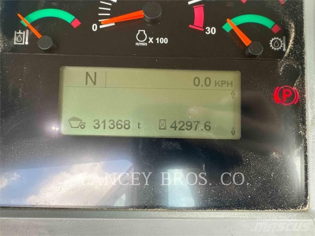 CAT 621K Αποξέστες δρόμων