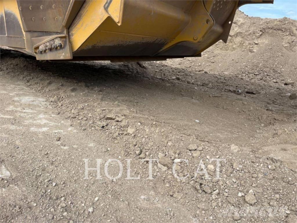 CAT 631 Αποξέστες δρόμων