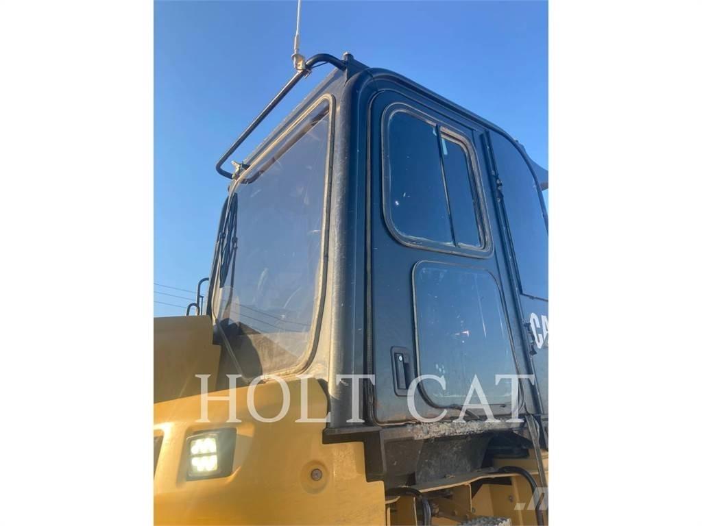 CAT 631K Αποξέστες δρόμων