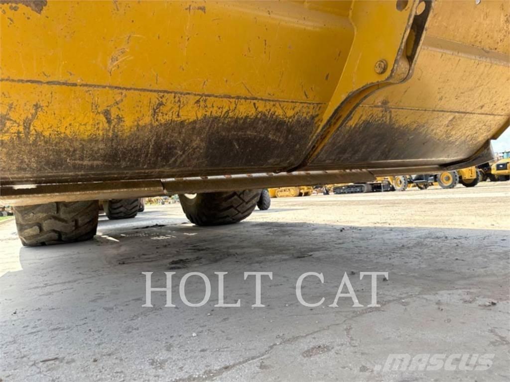 CAT 631K Αποξέστες δρόμων