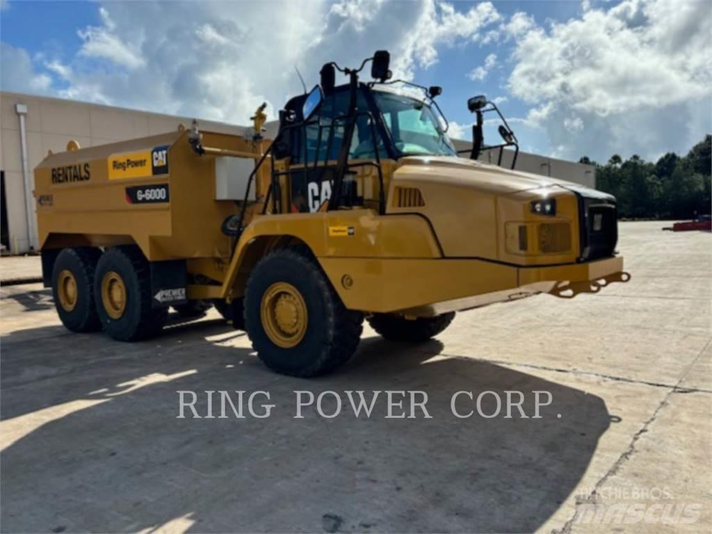 CAT 725CWW Βυτιοφόρα φορτηγά