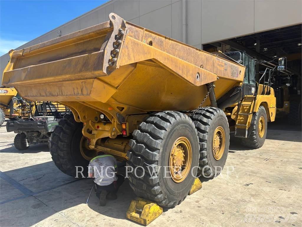 CAT 725TG Σπαστό Dump Truck ADT