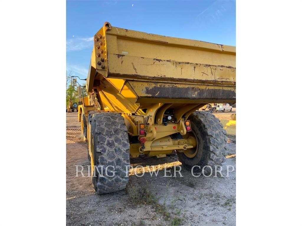 CAT 725WW Βυτιοφόρα φορτηγά
