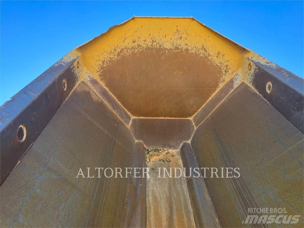 CAT 730 Σπαστό Dump Truck ADT