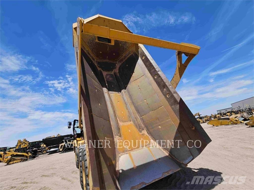 CAT 730 Σπαστό Dump Truck ADT