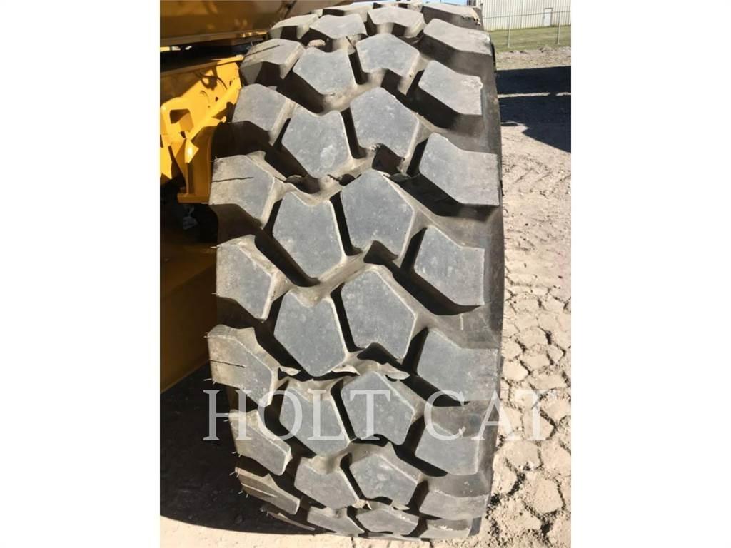 CAT 730 Σπαστό Dump Truck ADT