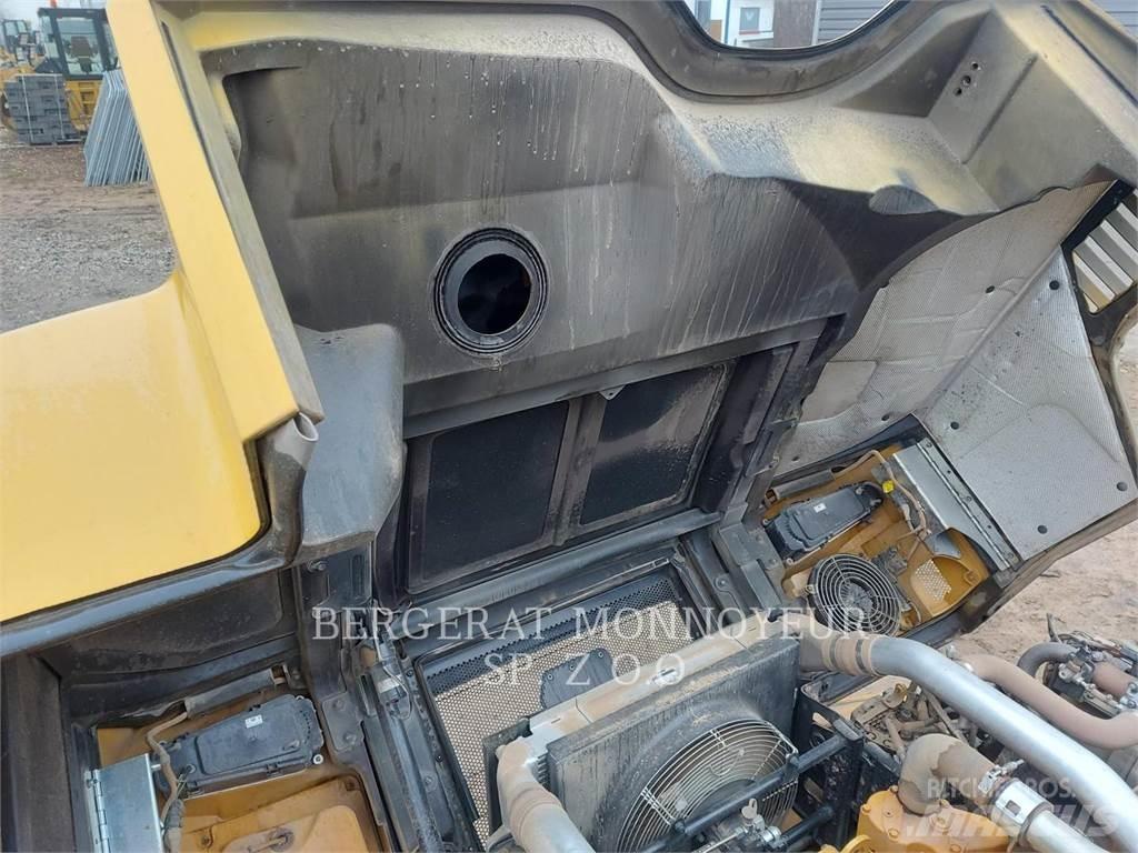 CAT 730 Σπαστό Dump Truck ADT