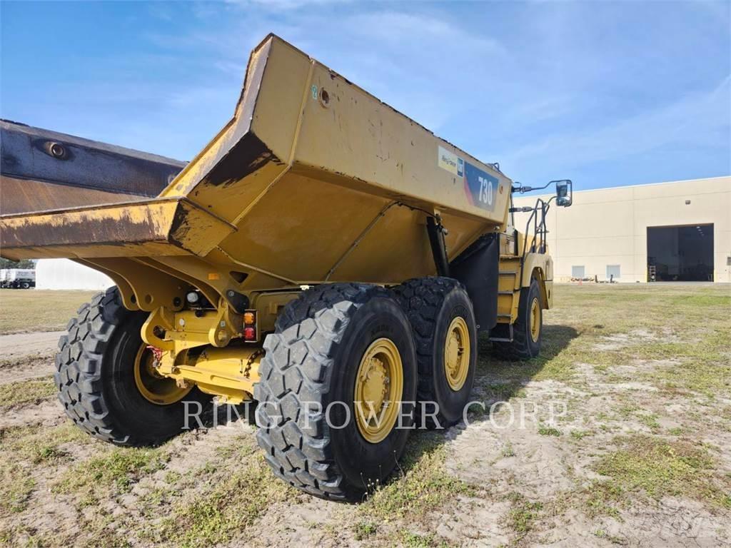 CAT 730 Σπαστό Dump Truck ADT