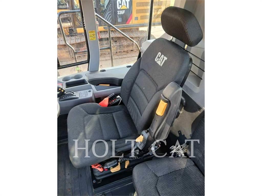 CAT 730 Σπαστό Dump Truck ADT