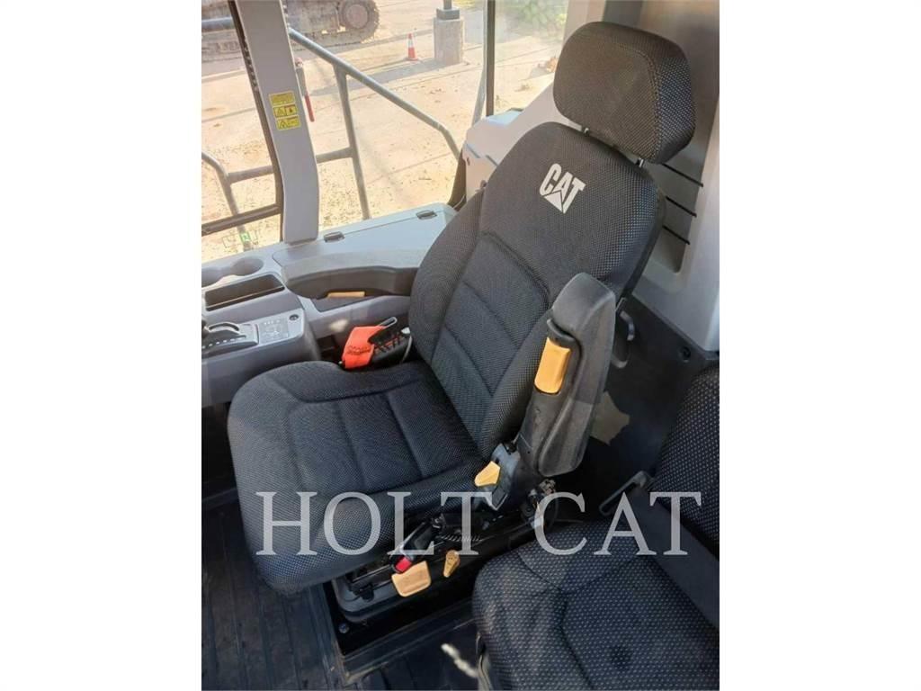 CAT 730 Σπαστό Dump Truck ADT