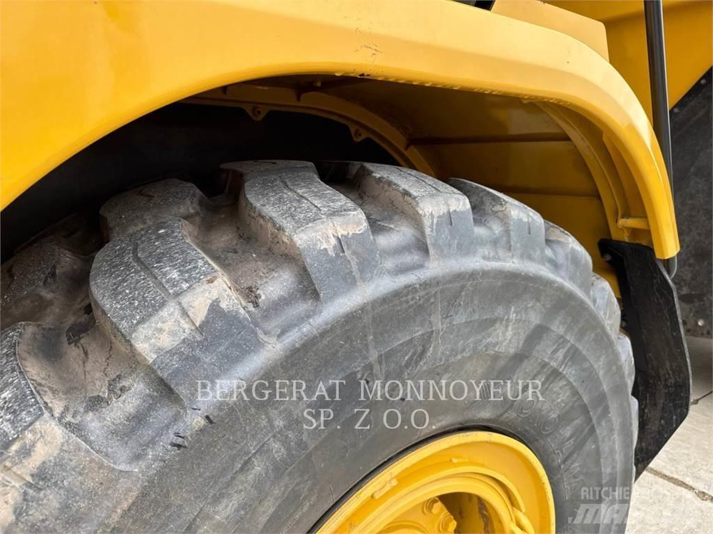 CAT 730 Σπαστό Dump Truck ADT