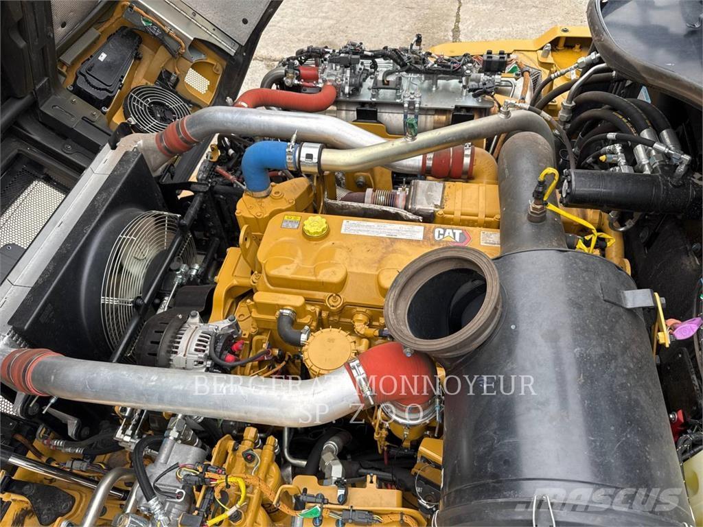 CAT 730 Σπαστό Dump Truck ADT