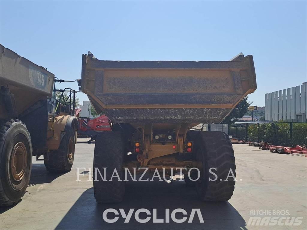 CAT 730 Σπαστό Dump Truck ADT
