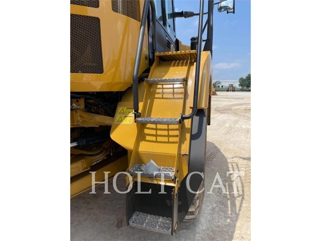 CAT 730 Σπαστό Dump Truck ADT