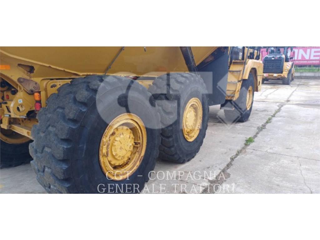 CAT 730 Σπαστό Dump Truck ADT