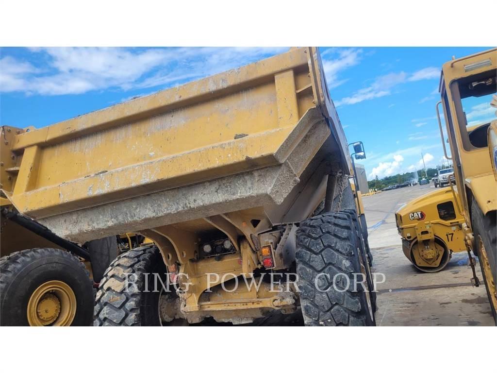 CAT 730WW Βυτιοφόρα φορτηγά