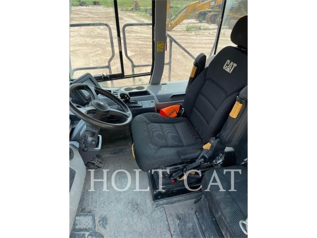 CAT 735 Σπαστό Dump Truck ADT