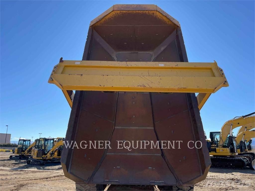 CAT 735C Σπαστό Dump Truck ADT