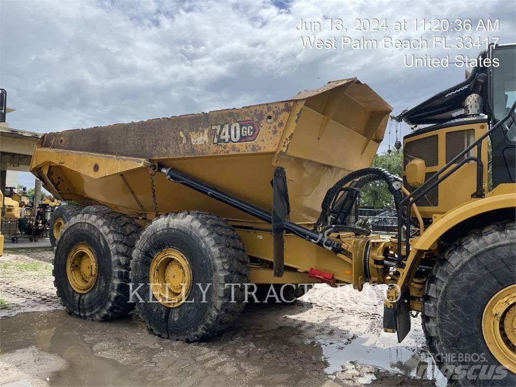 CAT 740 Σπαστό Dump Truck ADT