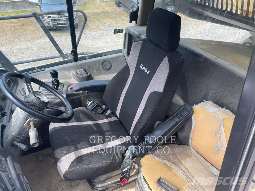 CAT 740 Σπαστό Dump Truck ADT