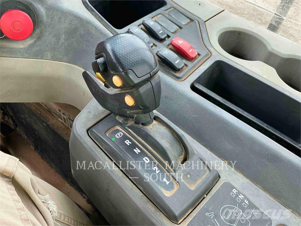 CAT 740 GC Σπαστό Dump Truck ADT